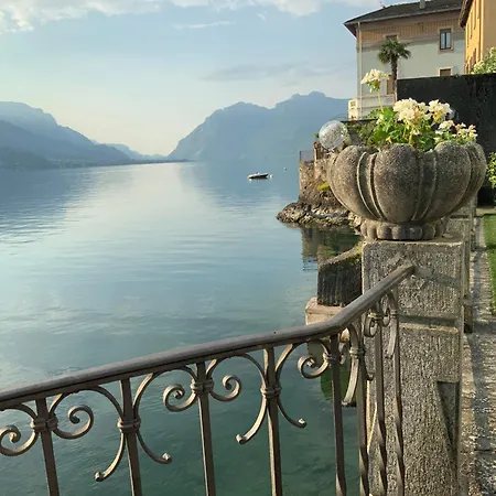 Hébergement de vacances Beautiful With Private Access To The Lake. *